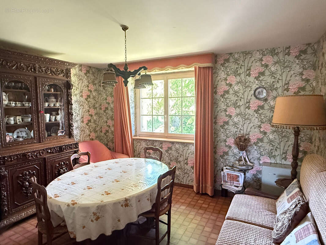 Maison à LA FORET-DU-TEMPLE