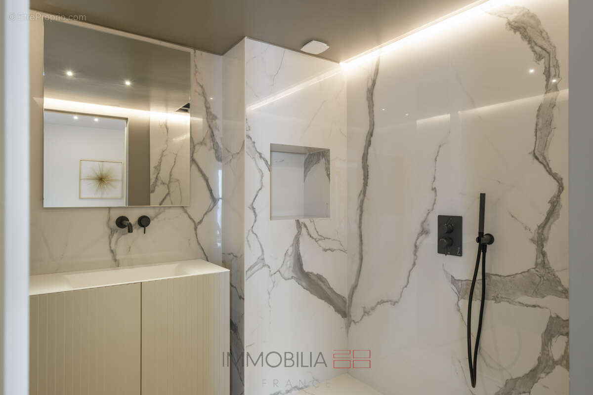 Villa contemporaine rénovée avec vue mer spectaculaire   Secteur Golfe Bleu, à deux pas de Monaco - photo 17