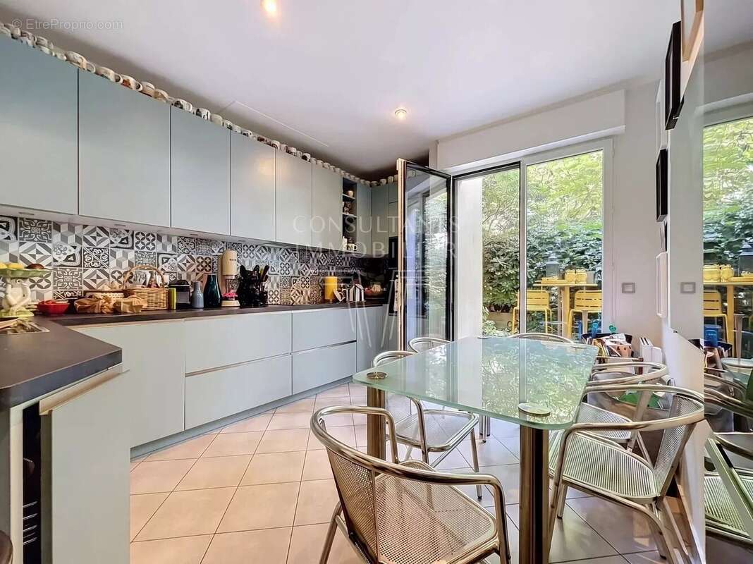 Appartement à BOULOGNE-BILLANCOURT