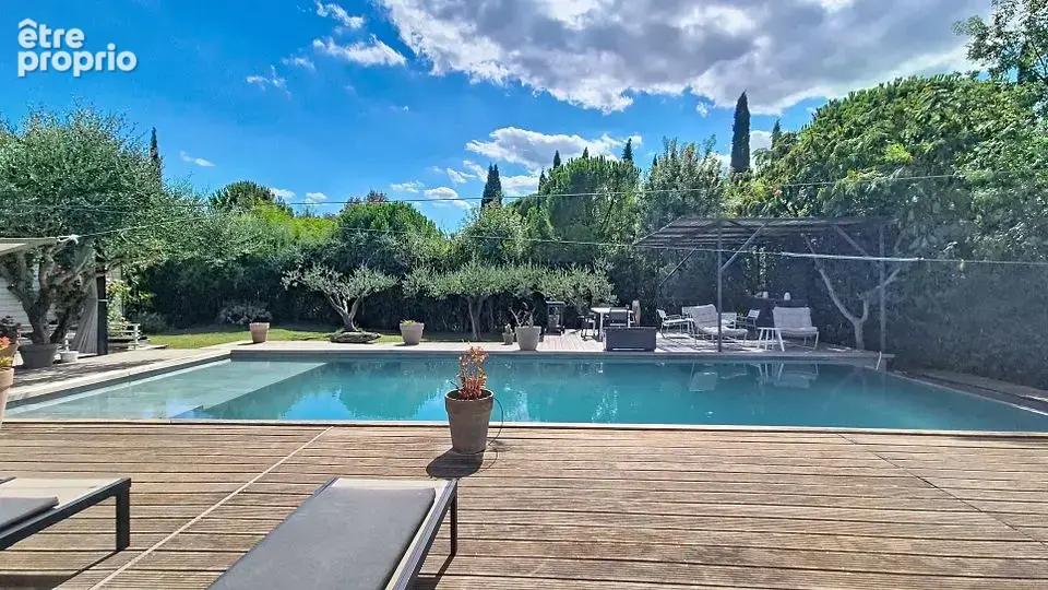 VIC-LE-FESQ   Magnifique villa contemporaine de plain-pied T5 d’environ 195 m2 avec piscine à débordement. - photo 8