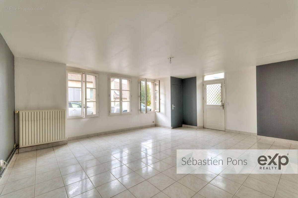 Appartement 79 m² à Chavenay  - photo 3
