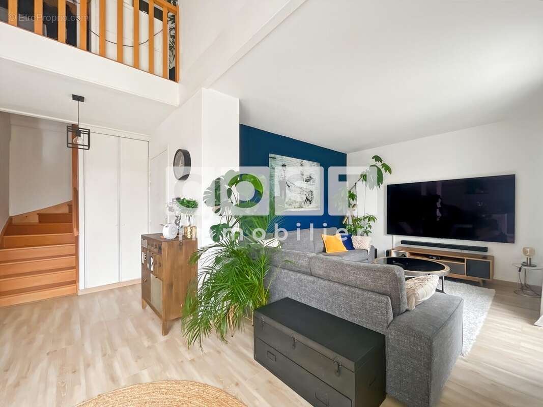 Appartement à GENNEVILLIERS