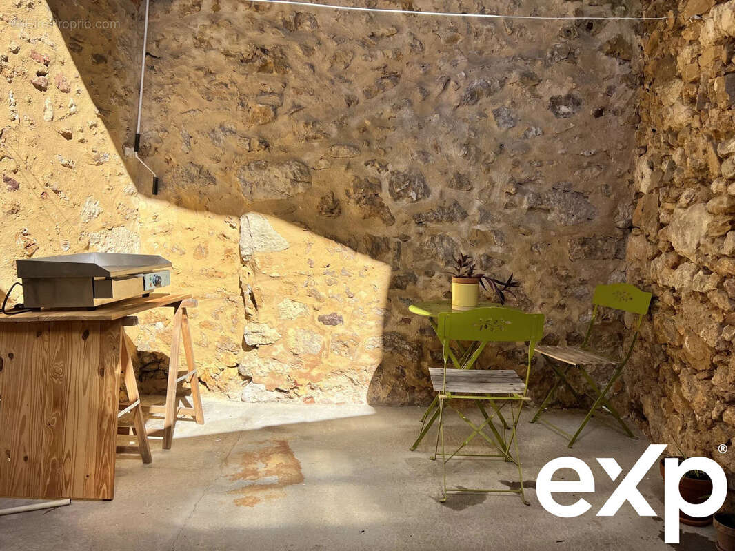 Maison à MOULEYDIER