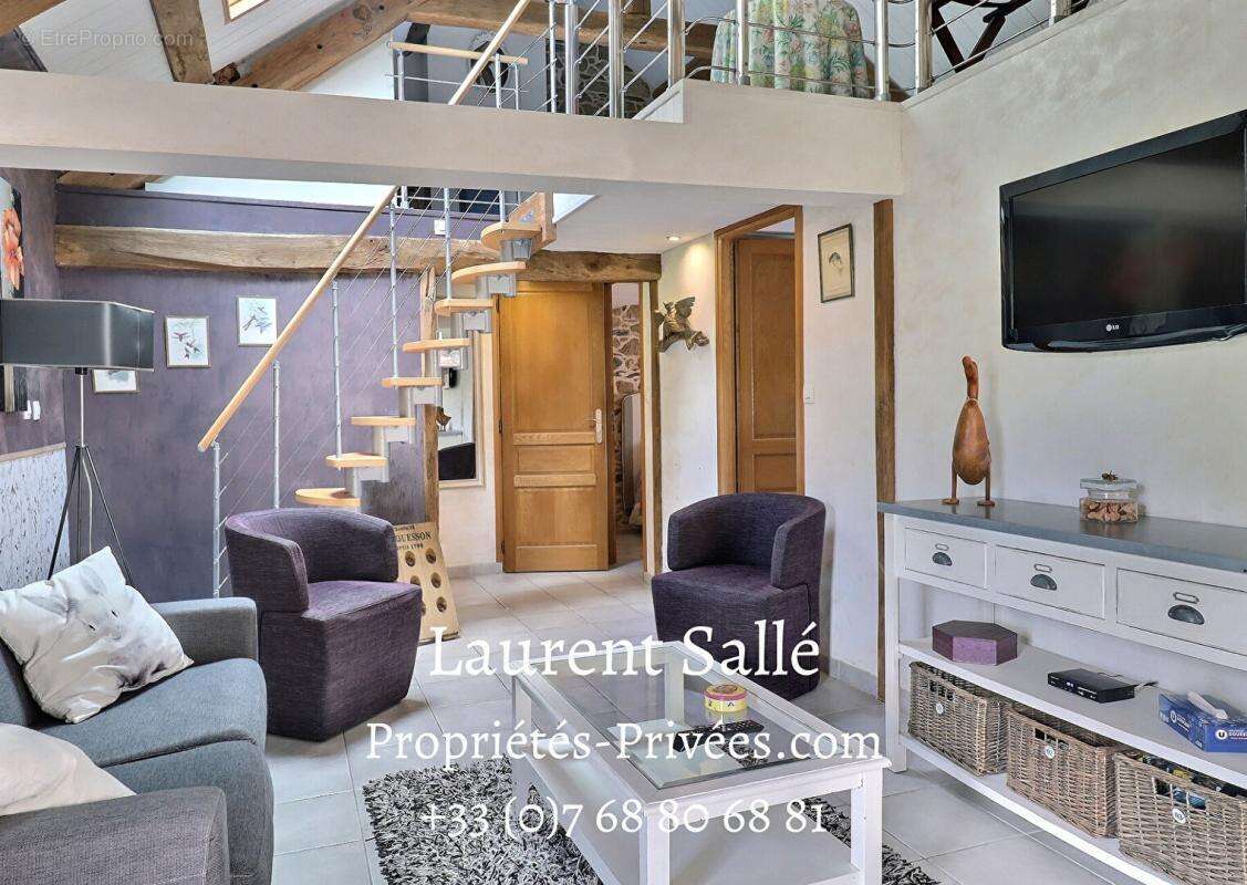 QUESTEMBERT  (56230) - Moulin et Maison de caractère 220 m² - photo 4