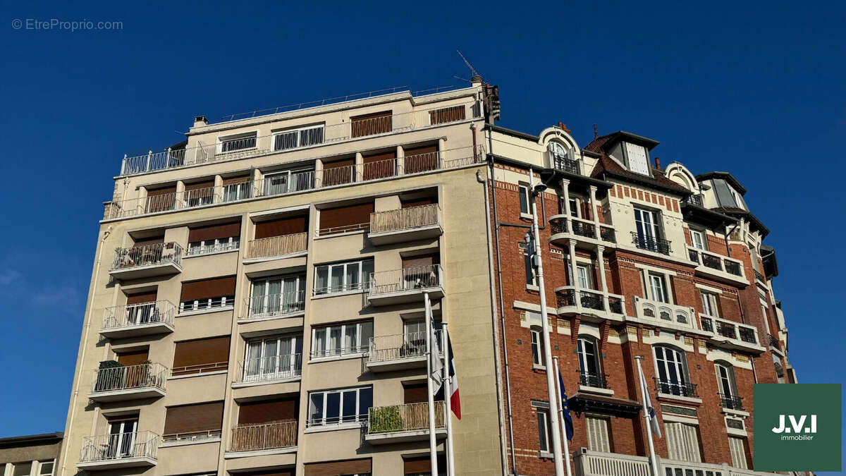 Appartement à ENGHIEN-LES-BAINS