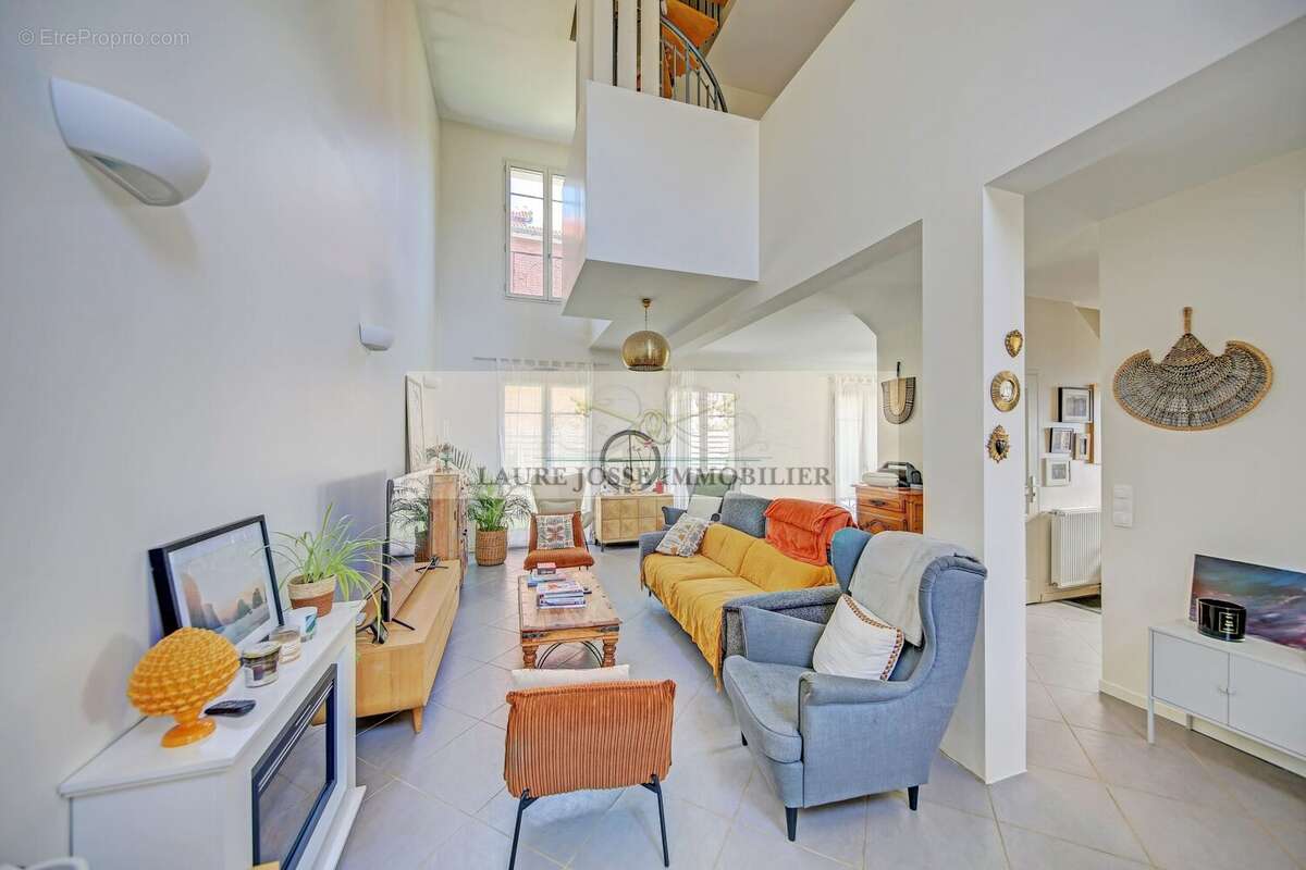 Maison à LE VESINET