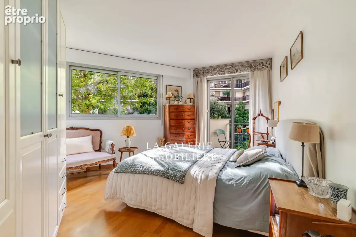 Appartement 6 pièces 160 m² à vendre à Neuilly-Sur-Seine (92200) - photo 5