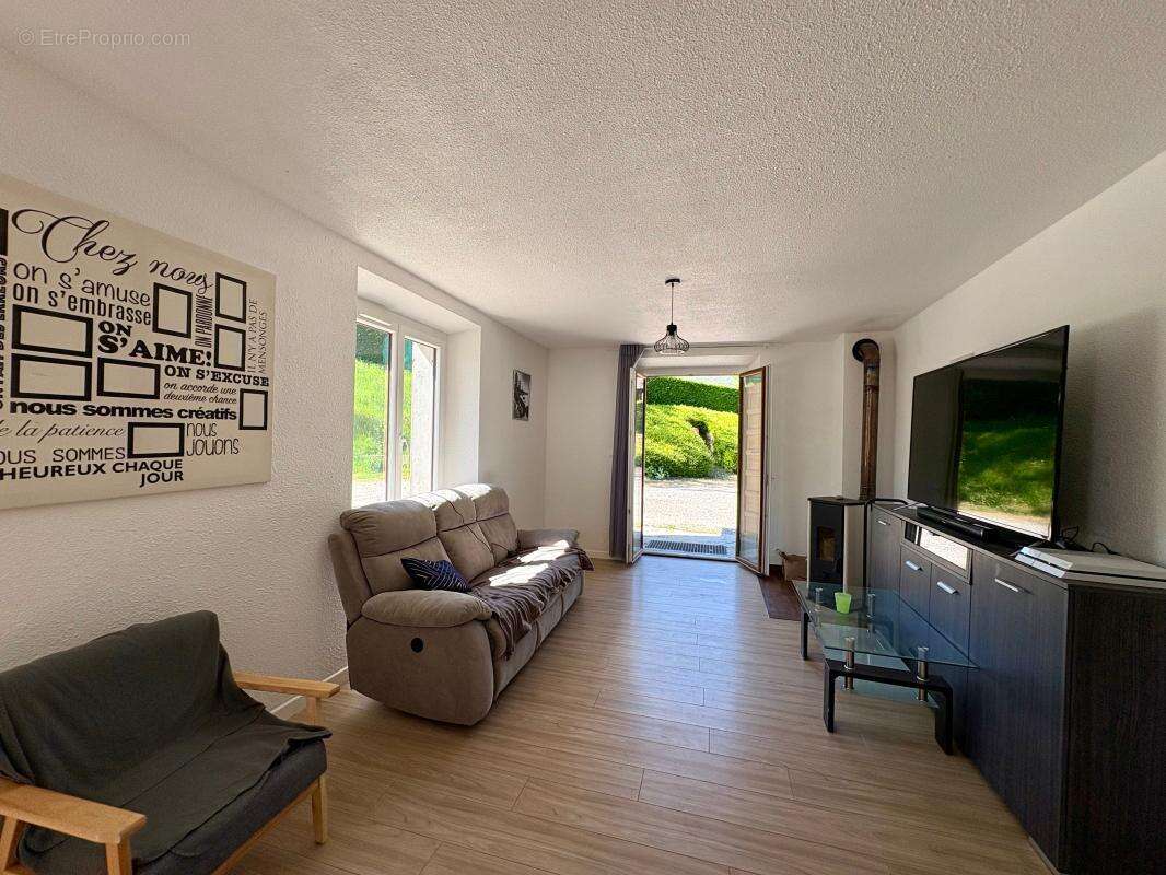 Appartement à LORNAY