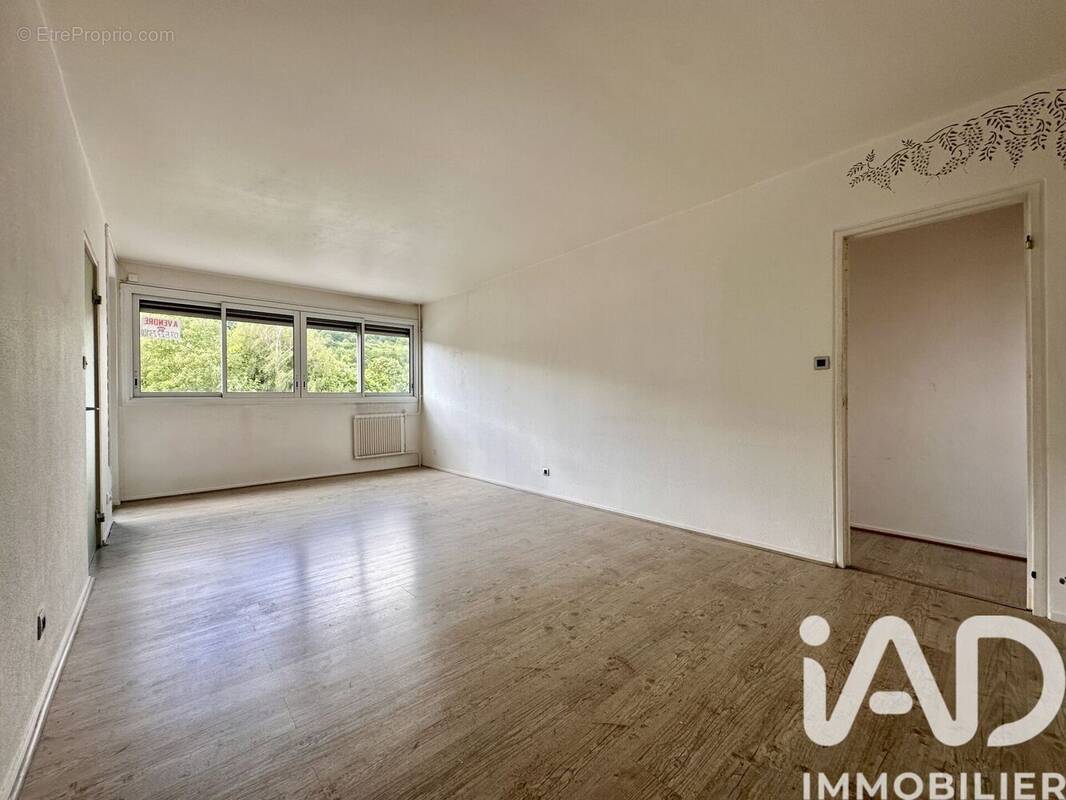 Photo 1 - Appartement à SAINT-PIERRE-LES-ELBEUF