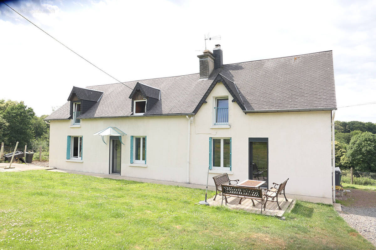 Maison à JUVIGNY-LE-TERTRE