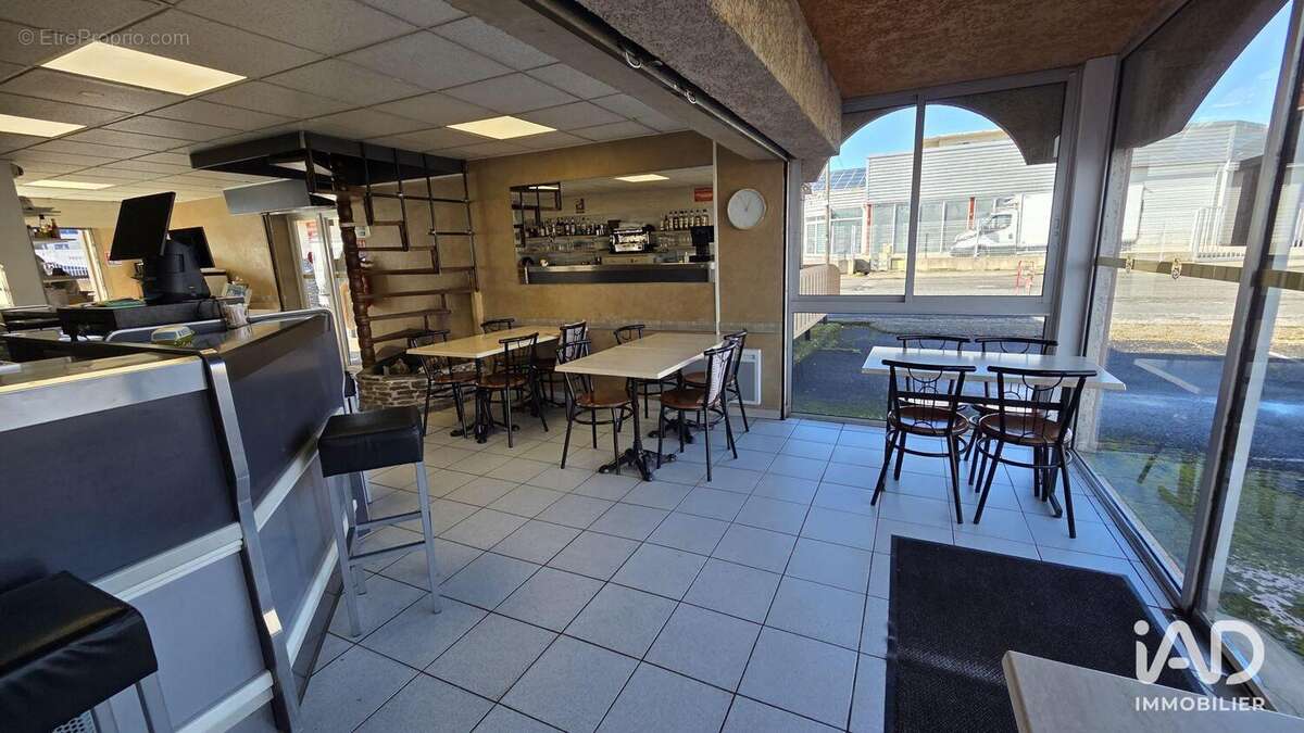 Photo 5 - Commerce à CLERMONT-L'HERAULT