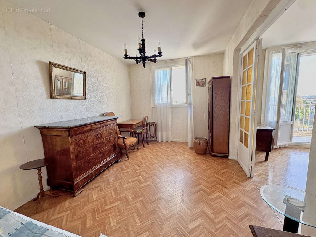 Appartement à LA RICHE