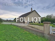 Maison à LES MOITIERS-D&#039;ALLONNE