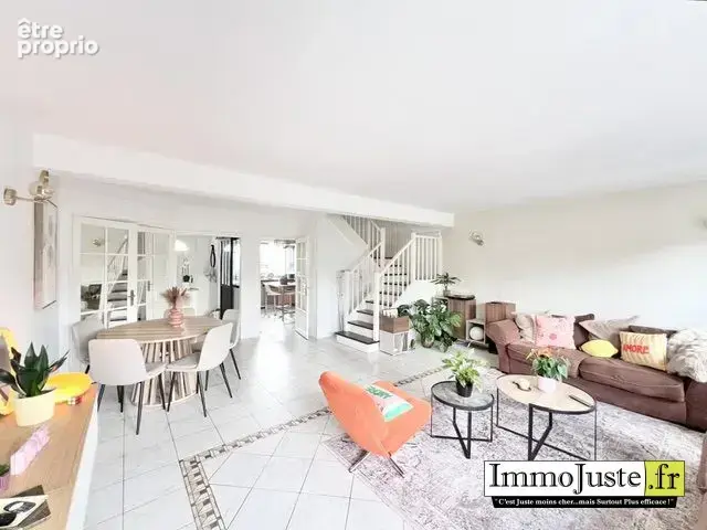 Maison 6 pièces 114 m² à vendre à Elancourt (78990) - photo 5