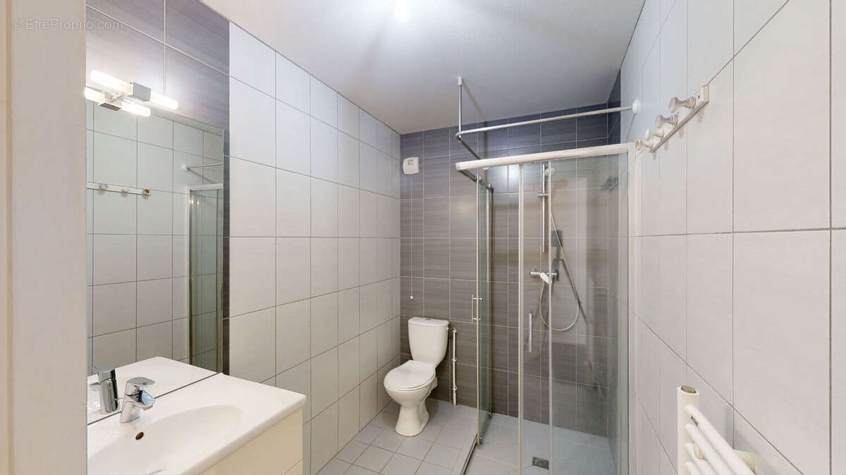 Appartement T2 avec exceptionnelle terrasse ? Quartier des Tilleroyes - photo 5