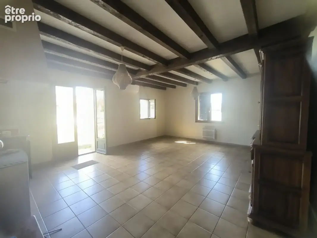 Maison de plain-pied avec vaste hangar   La Chapelle-Auzac 46 - photo 5