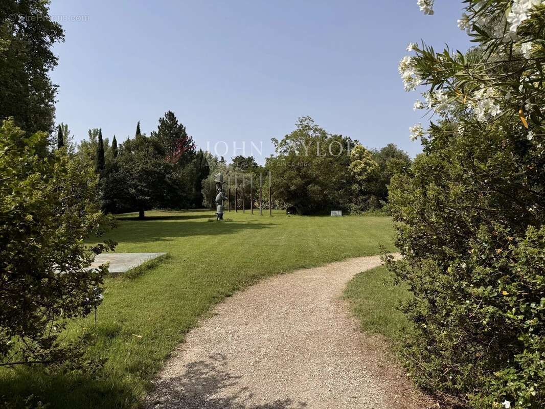 Vente bastide authentique du XVIe siècle – Cœur du Port de Sorgues - photo 14