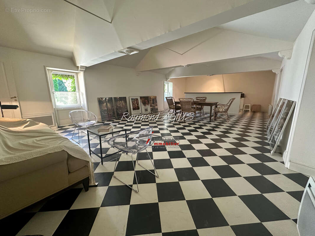 Maison à SAINTE-FOY-LA-GRANDE