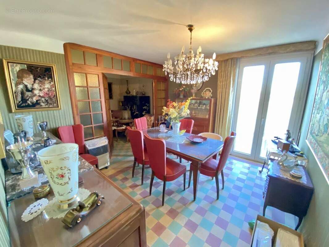 Appartement à MARSEILLE-10E