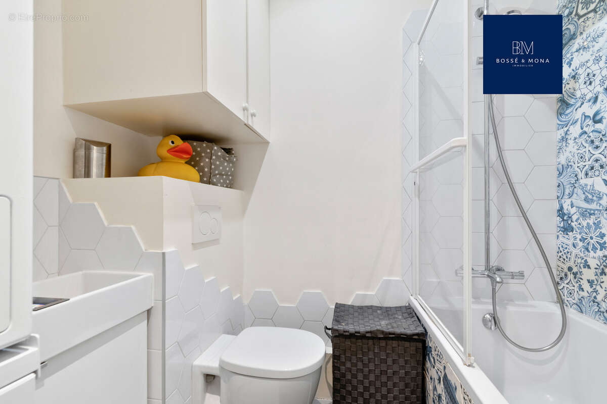 Appartement à PARIS-9E