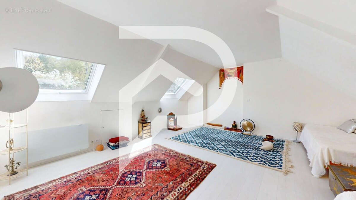 Maison à L'ETANG-LA-VILLE