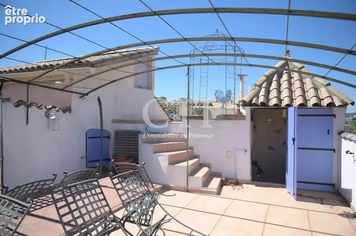 Photo Maison à Vaison-La-Romaine au prix de 235 000€
