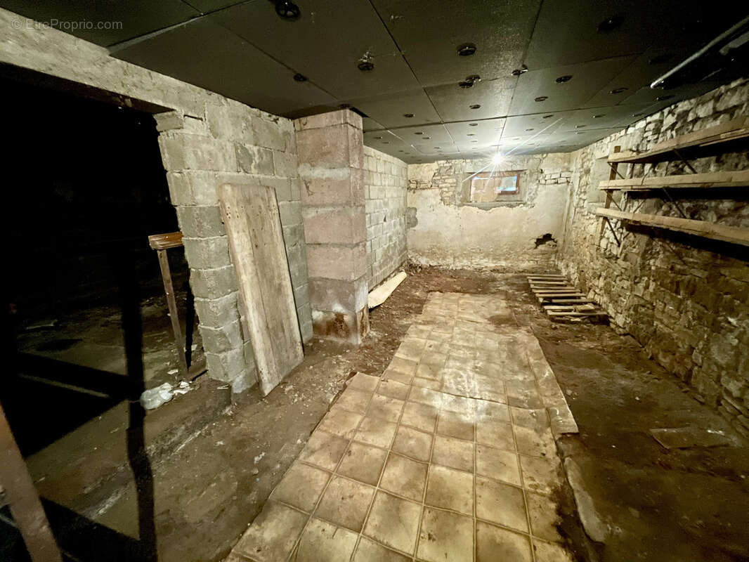 Maison à VELLECHEVREUX-ET-COURBENANS