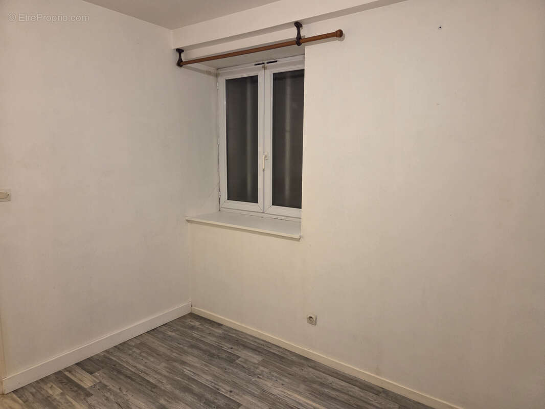 Appartement à VERCEL-VILLEDIEU-LE-CAMP