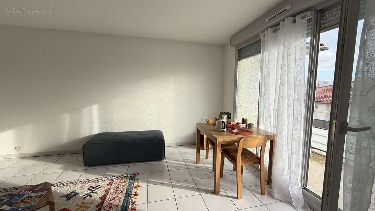 Appartement à COLOMIERS