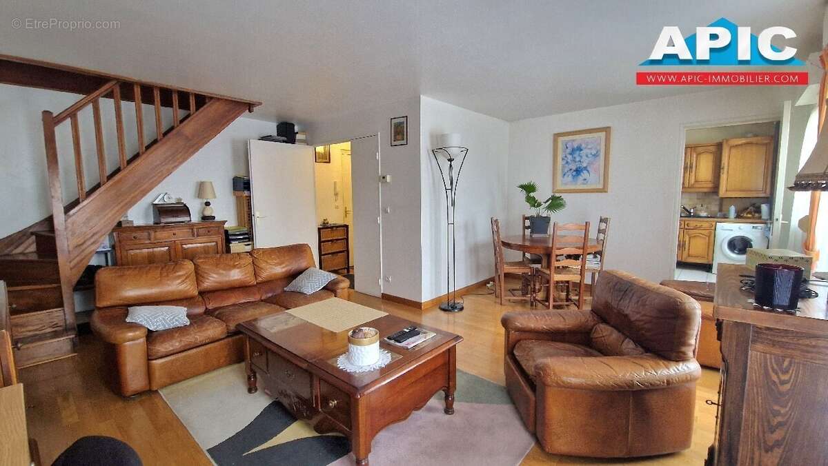 Appartement à SAINT-BRICE-SOUS-FORET