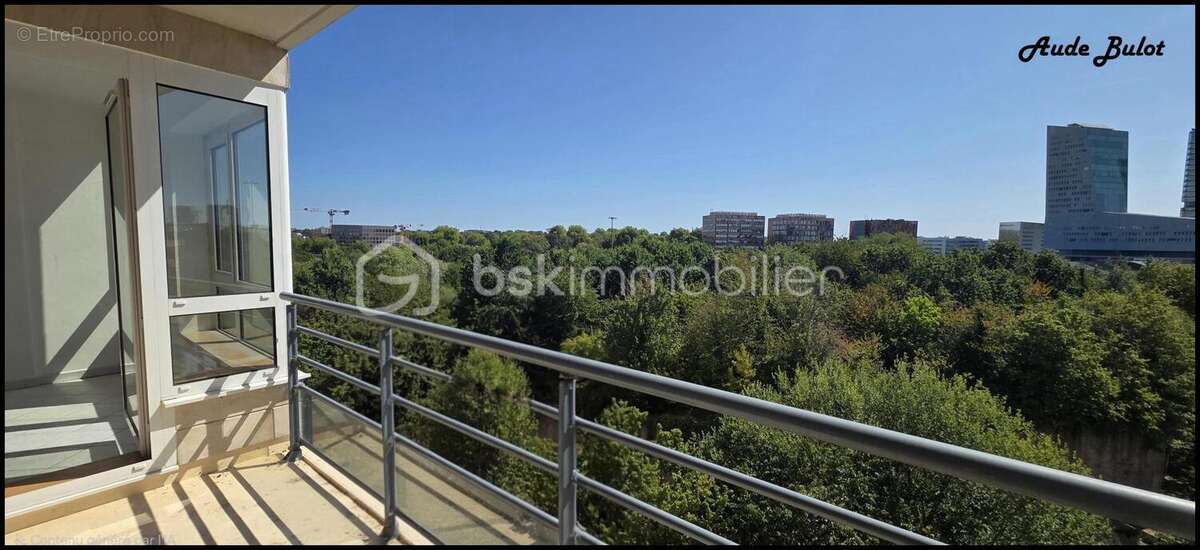 Lille – Quartier Euralille / Parc Matisse – Appartement T3 de 61 m² avec balcon, parking et vue dégagée - photo 7