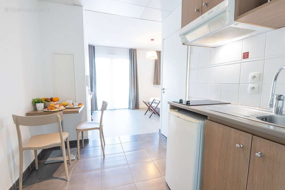 INVESTISSEMENT LOCATIF  Mandelieu-la-Napoule  Résidence de Tourisme Zenitude Comfort Cannes Mandelieu - 6,91 % de rentabilité - photo 4