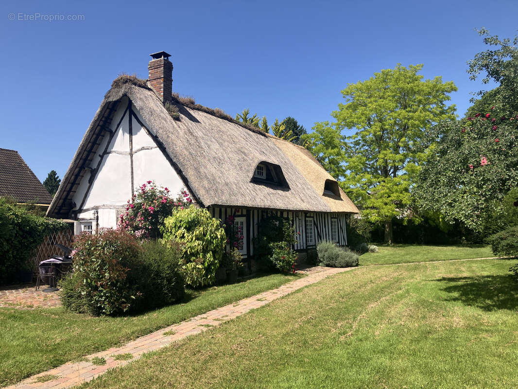 Maison à LE VAL-DAVID