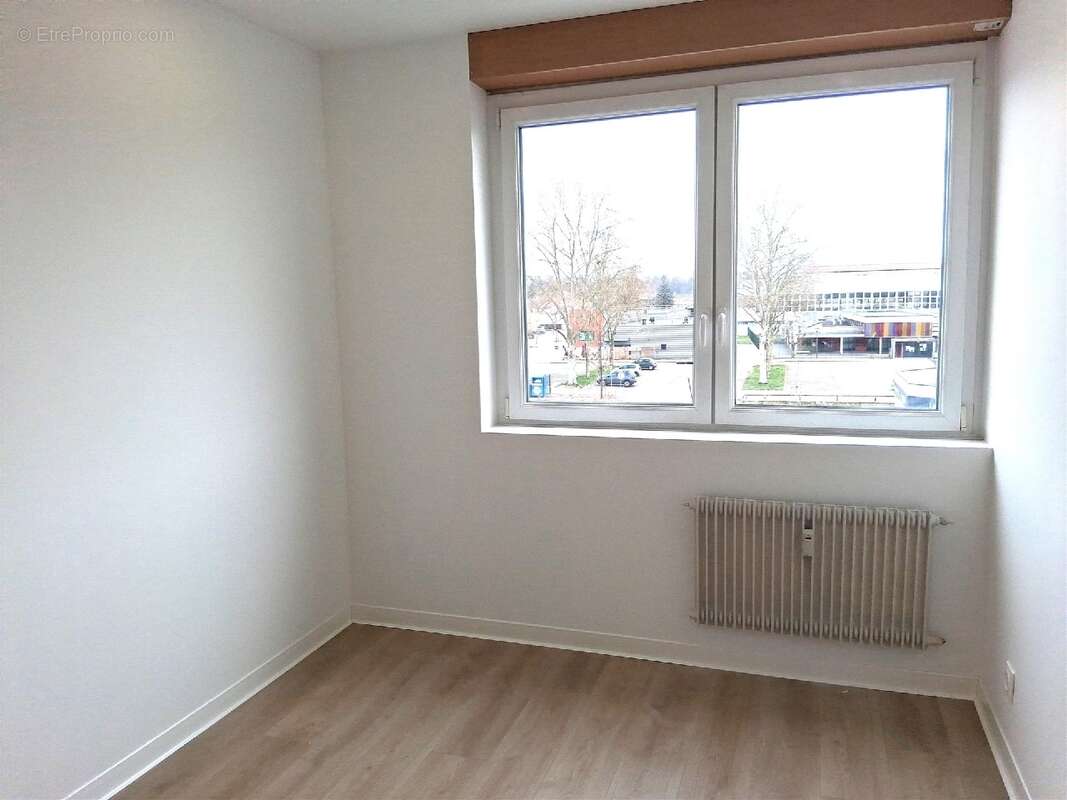Appartement 63 m² à Valentigney  - photo 10