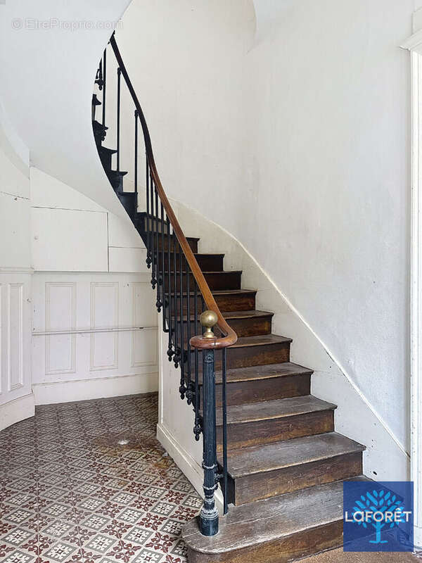 Appartement à MENNEVAL