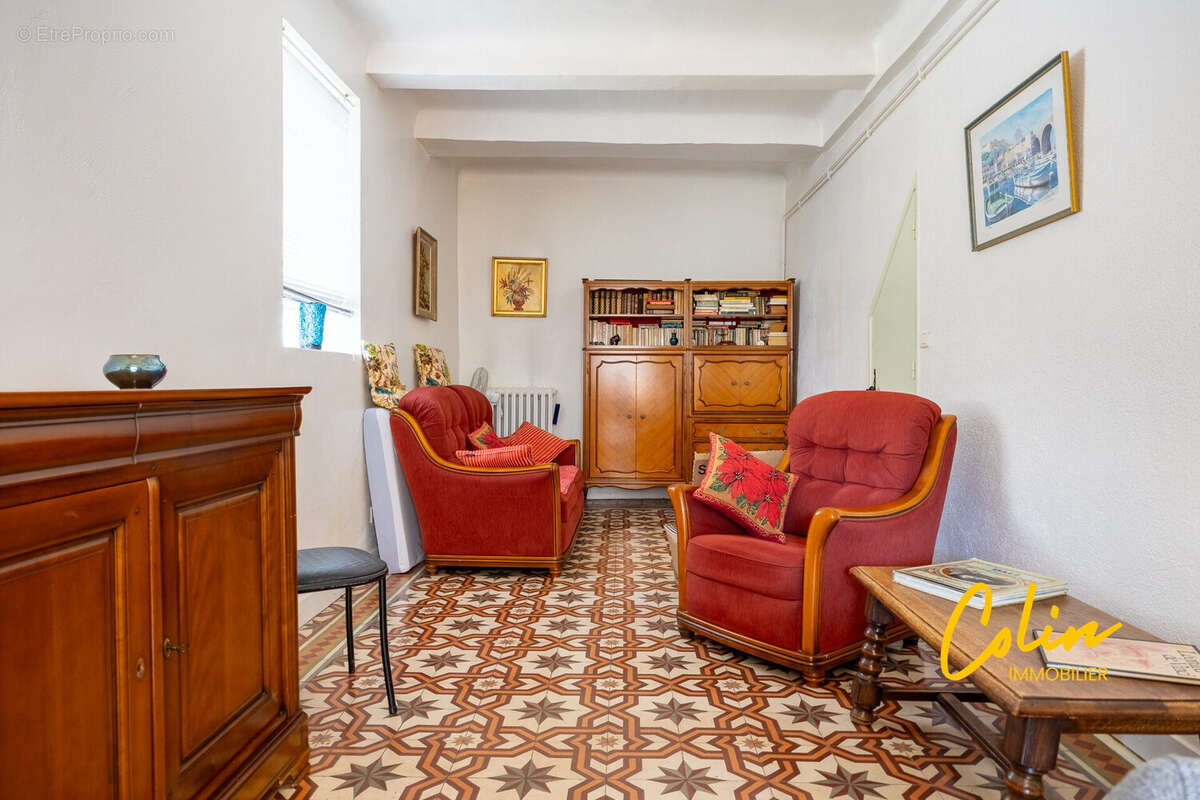 Maison 126 m² à Marseille-7e  - photo 4