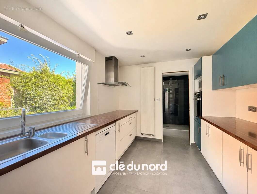 Semi-individuelle - 172m2 - 4 chambres - Roncq limite Bondues - photo 3
