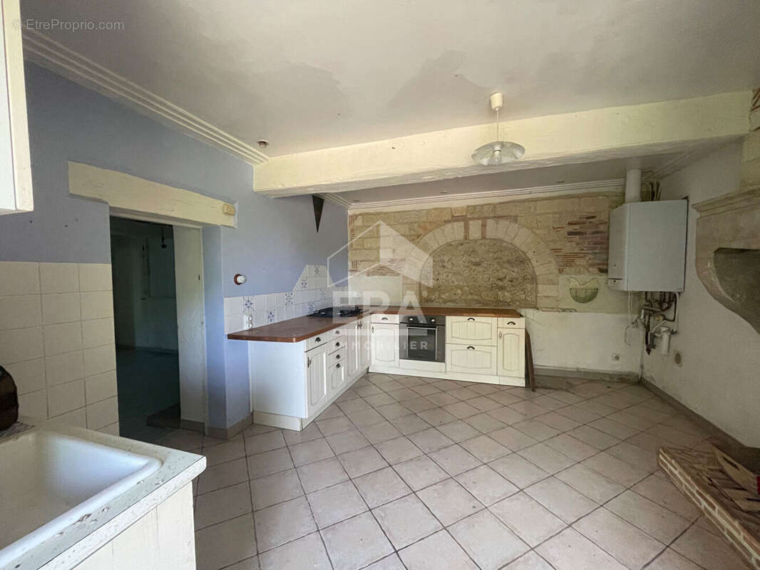Maison mitoyenne de 73m² situé dans un quartier calme - photo 2