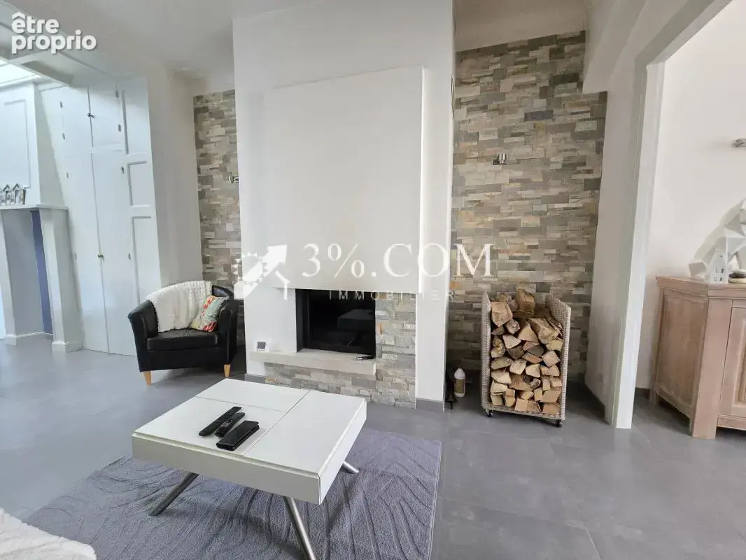 Maison semi-ndividuelle avec 4 chambres, un garage et un gra - photo 10