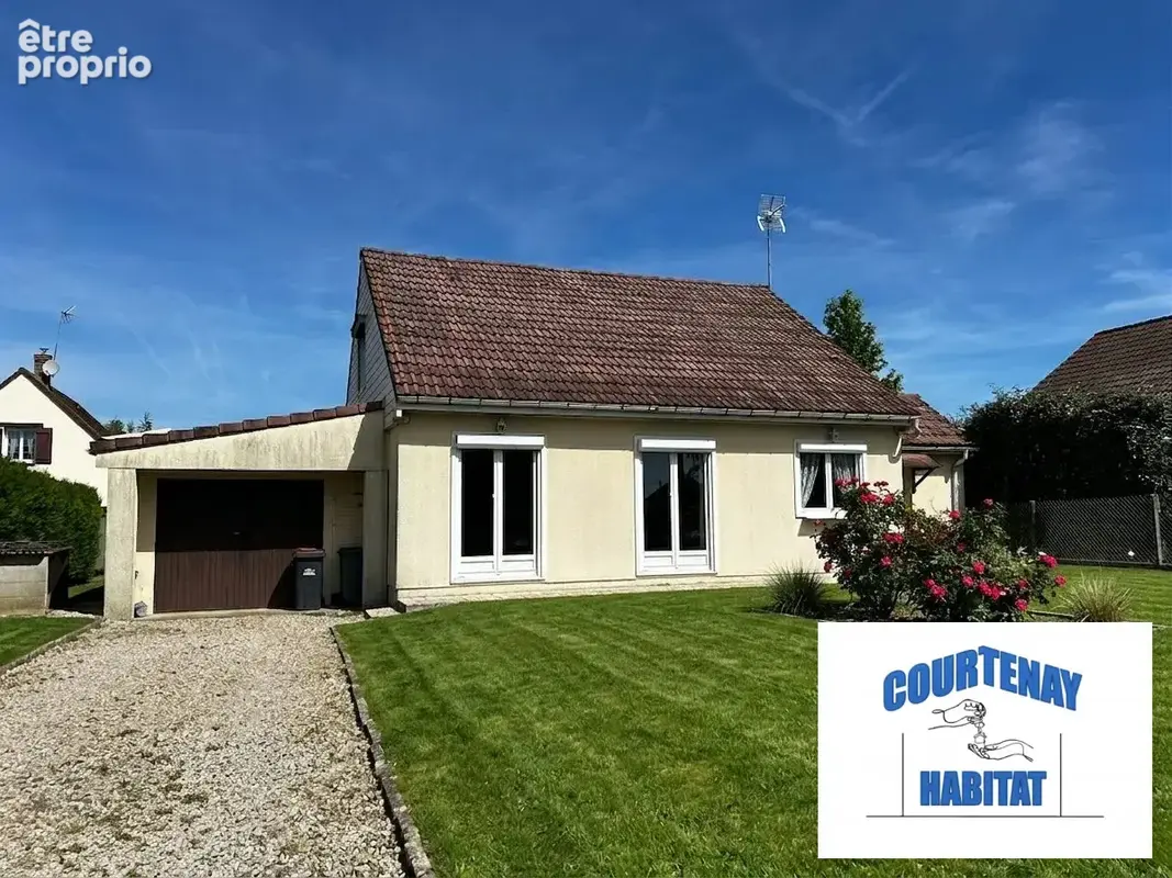 Maison à COURTENAY