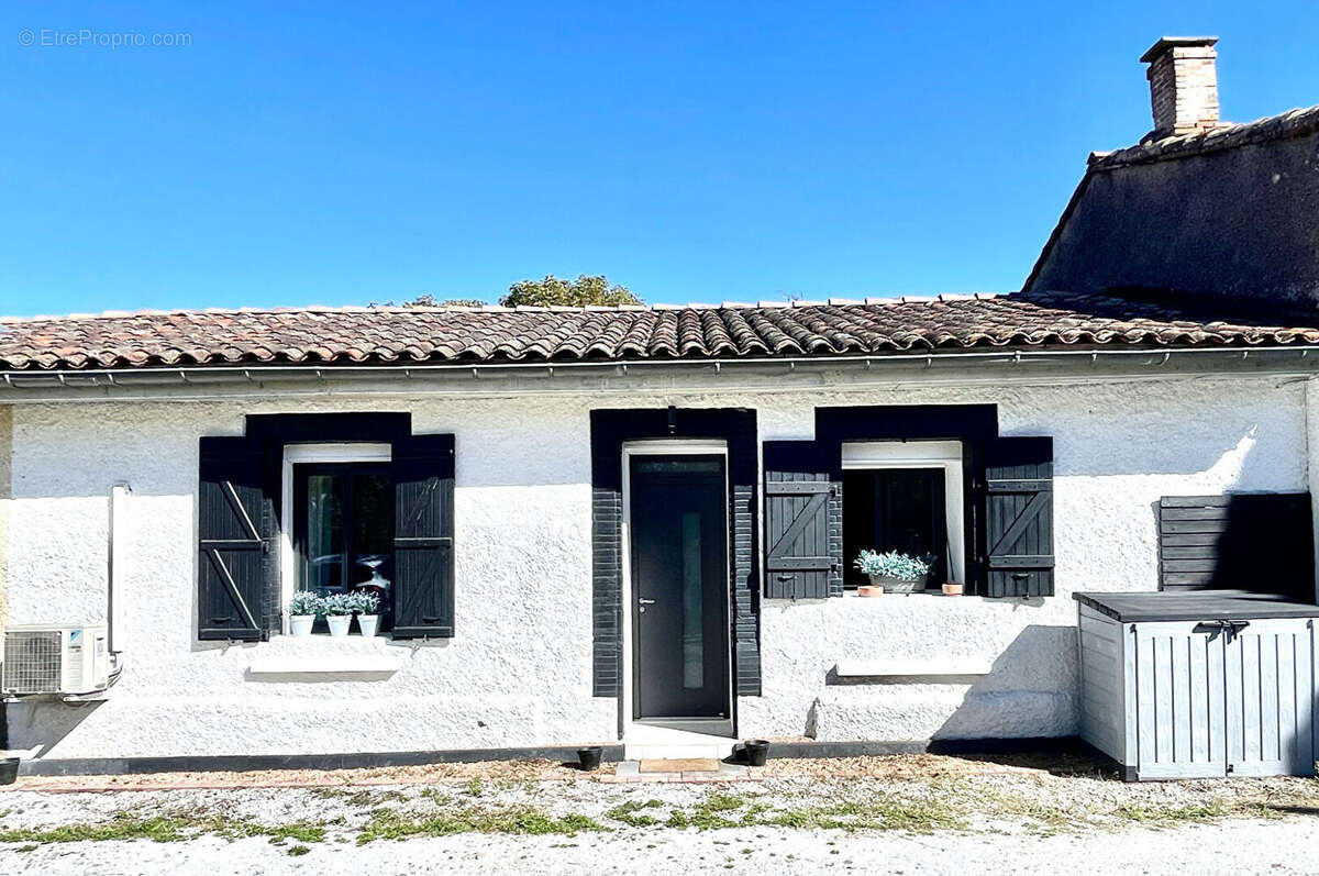 Appartement à AUCAMVILLE