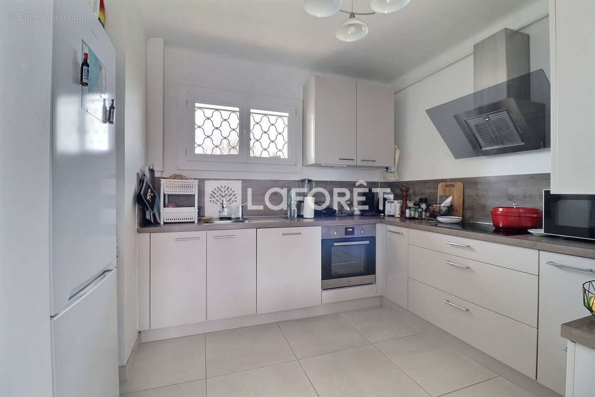 Appartement Saint Raphael 3 pièce(s) 63 m2 - photo 4