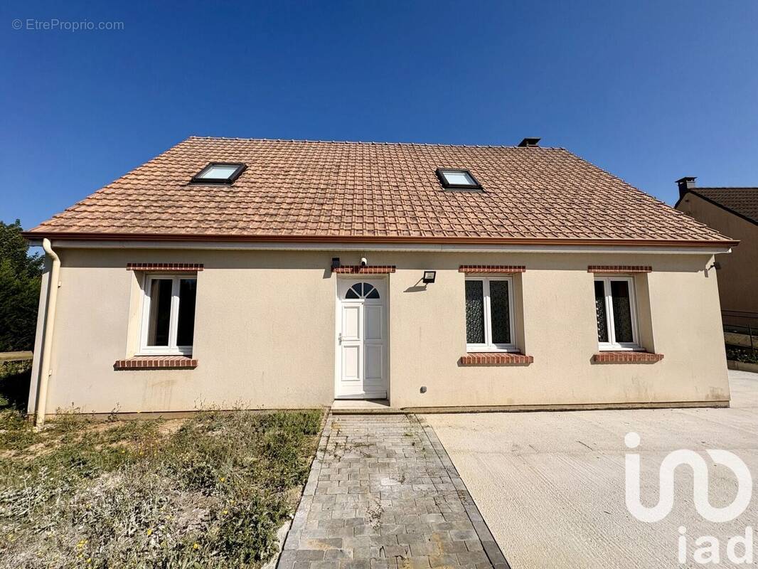 Photo 1 - Maison à MONTDIDIER