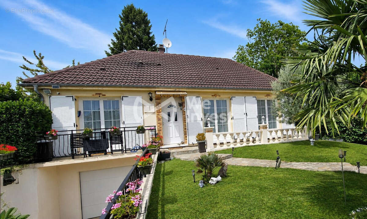 Maison à MERU