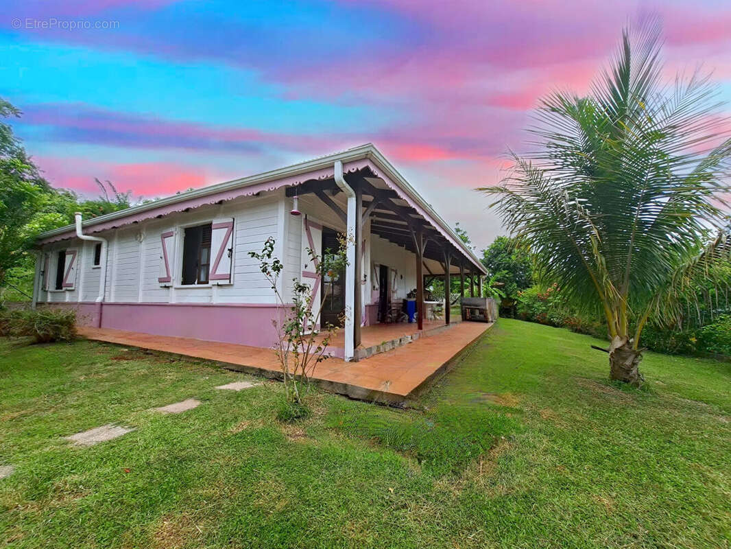 Maison à RIVIERE-PILOTE