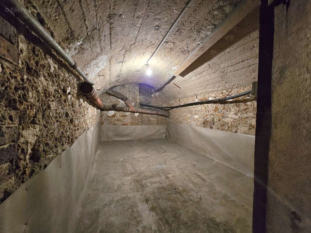 Cave rare à neuilly sur seine - photo 4