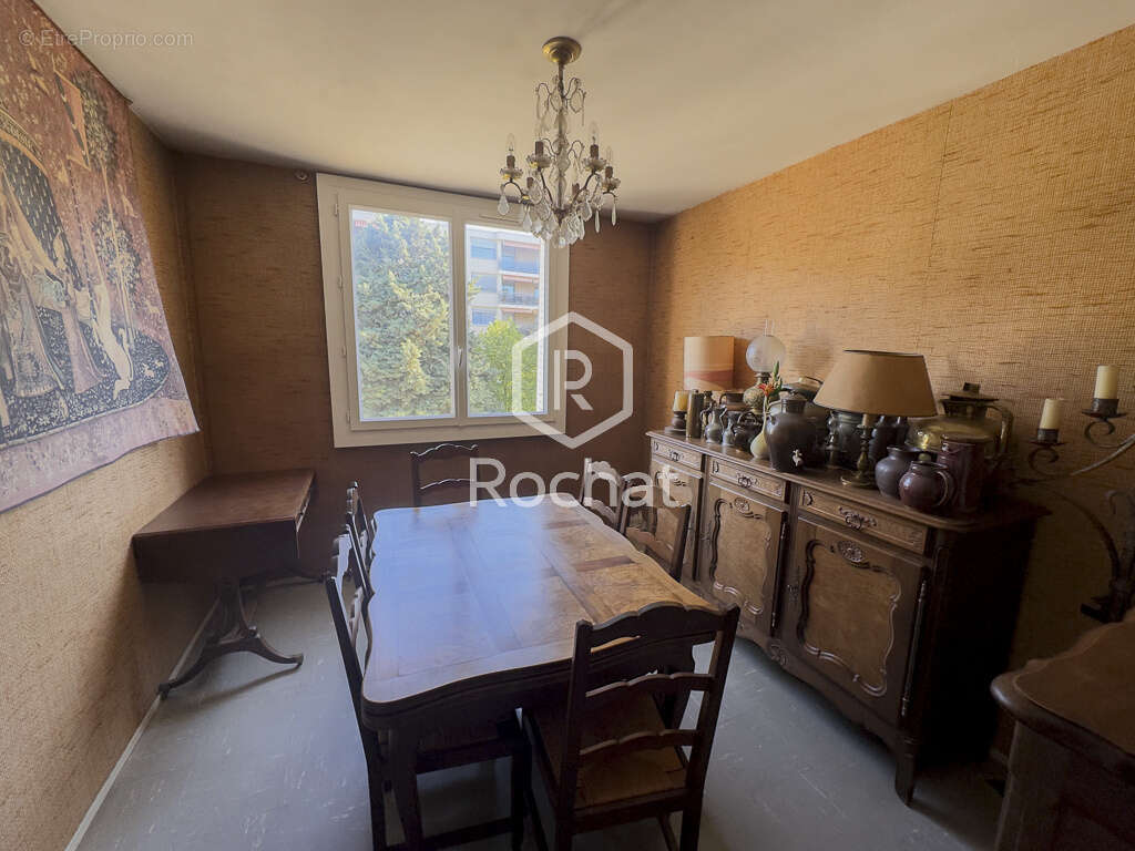 Appartement à CALUIRE-ET-CUIRE