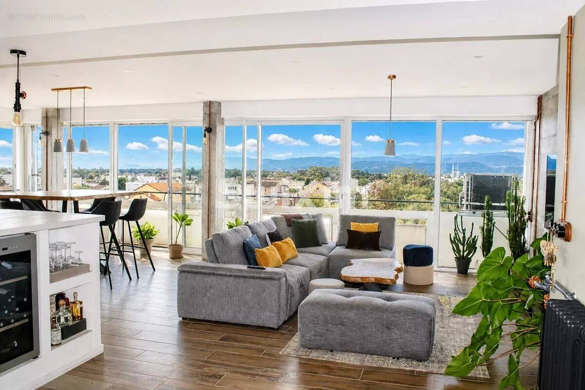 Appartement à MONTELIMAR