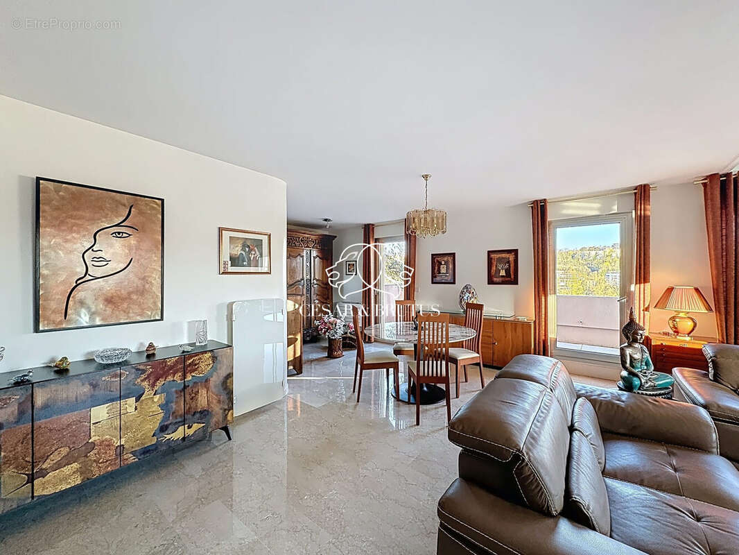 Appartement à LYON-4E