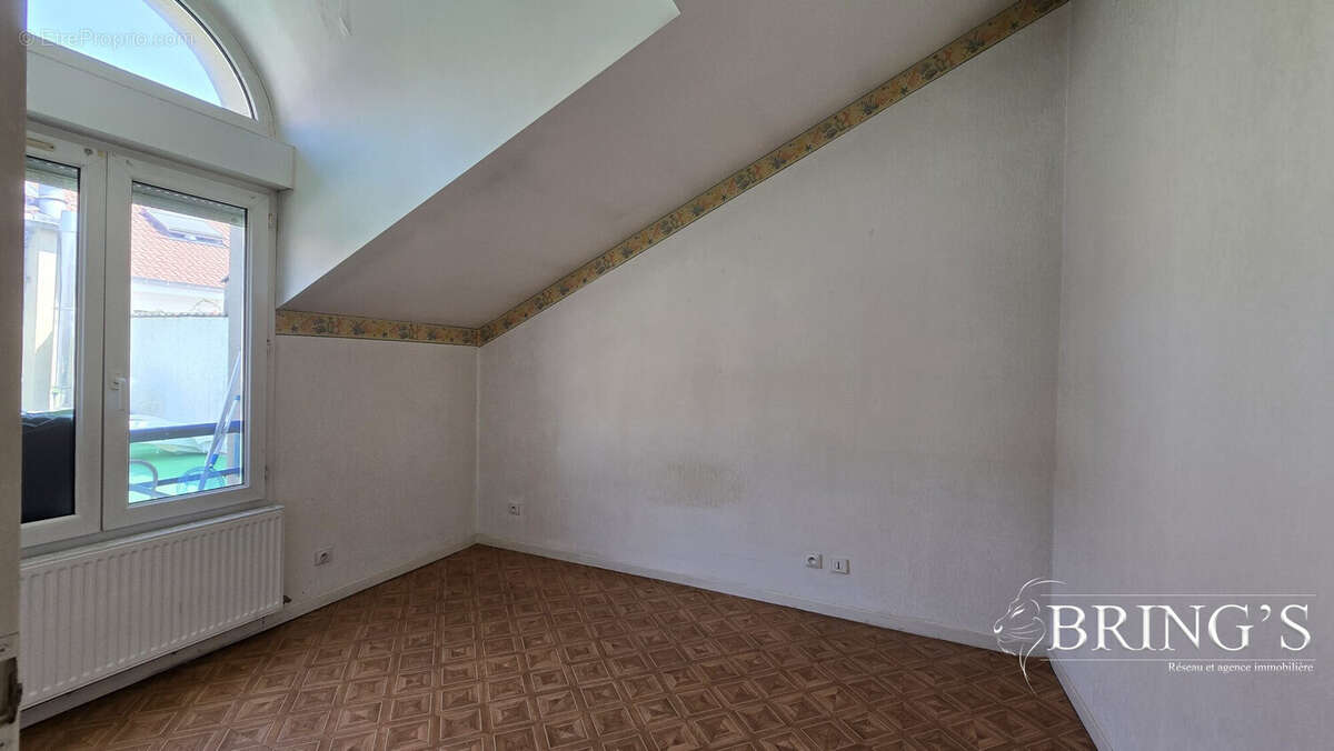 Maison à SAINTE-MARIE-AUX-CHENES